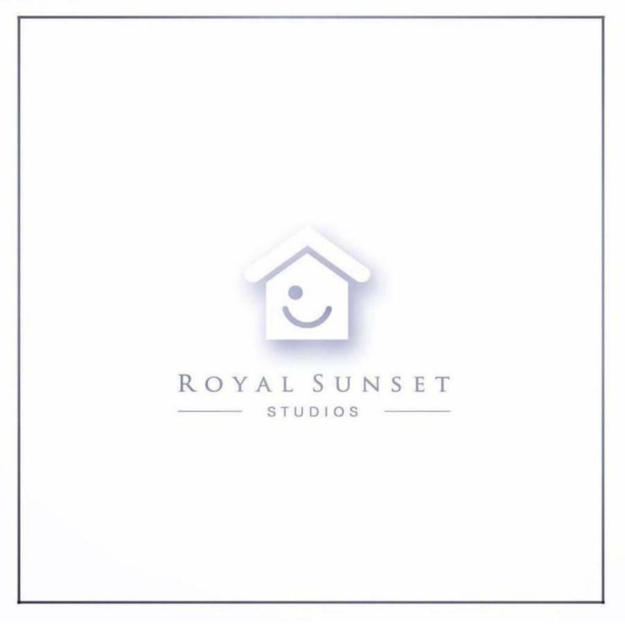 Royal Sunset Studios & Apartments Limassol Exteriör bild
